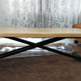 油圧式昇降テーブルの画像