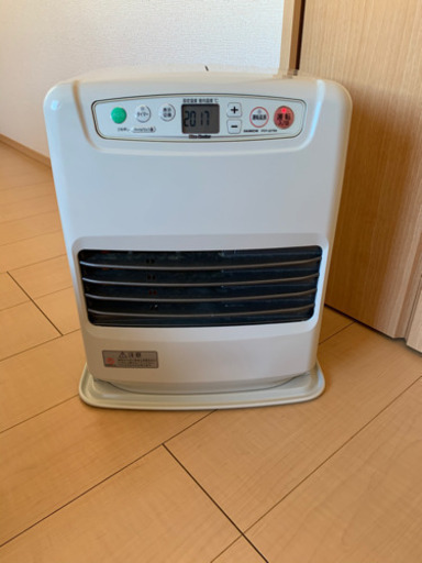 ダイニチ　石油ファンヒーター売ります