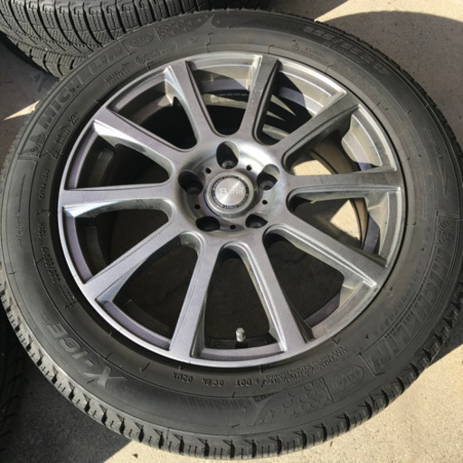スタッドレスタイヤ・ホイールセット 225/55/R17 7.5J PCD114/5H