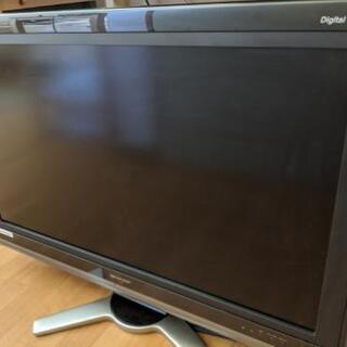 シャープ 32型液晶テレビ