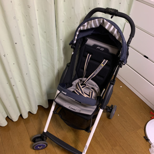 売ります！美品です！コンビ F2 Limited AF