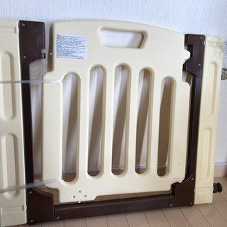 Happiness Gate ベビーゲート ベビーフェンス(最終値下げ)の画像