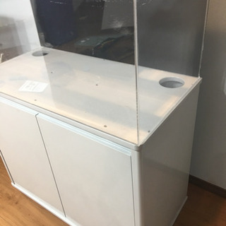 アクリル水槽、水槽台、上部フィルター等一式