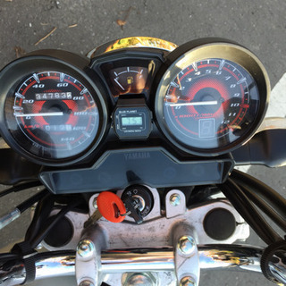 実動 YAMAHA YBR125 125cc 空冷 単気筒 キャブ 原付2種 通勤 通学 リアボックス付き ネイキッドの画像