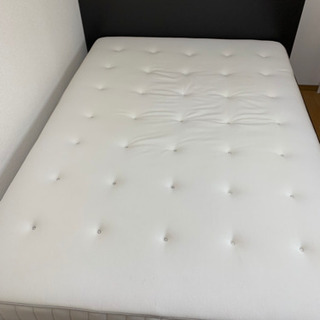 IKEA ダブルベットマットレスの画像