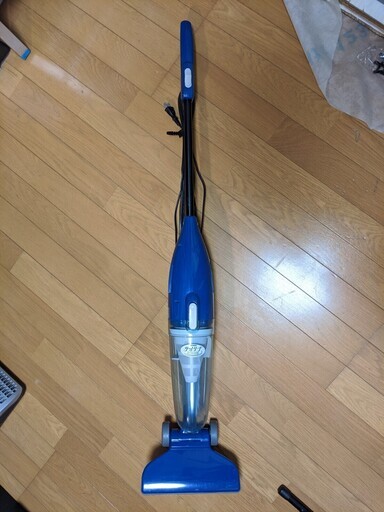 【売ります】スティック型サイクロンクリーナー ツインバード サットリーナ TC-4227