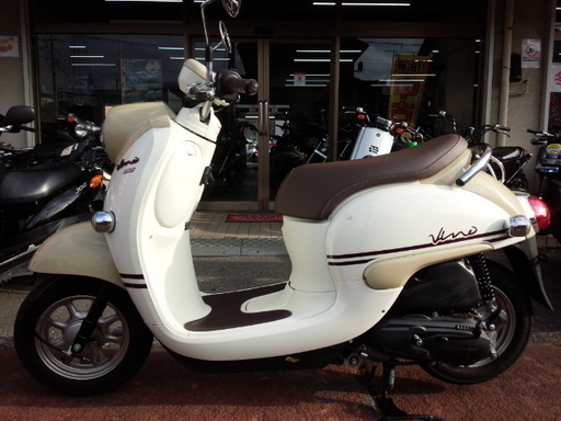 NO.3044　ビーノ（ＶＩＮＯ）　水冷４サイクル　ＦＩ車　シガーソケット電源付き　ホワイト＆ベージュ　☆彡