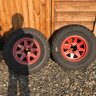 タイヤホイールセット　ヨコハマジオランダー　30×9.50R15...