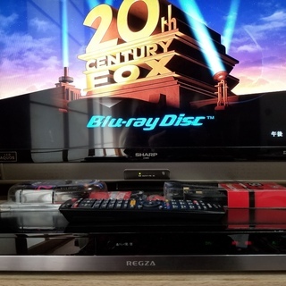 東芝 3番組同時録画 1TB ブルーレイレコーダー REGZA DBR-T350 東芝 3番組同時録画 1TB ブルーレイレコーダー REGZA DBR-T350