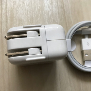 iPhone iPad 12W急速充電器 ライトニングケーブルの画像