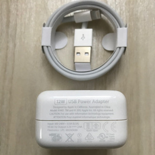 iPhone iPad 12W急速充電器 ライトニングケーブルの画像