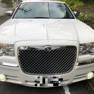 ベントレーグリル！！クライスラー300c.5.7HEMI 360馬力　年末特別に値引きします！の画像