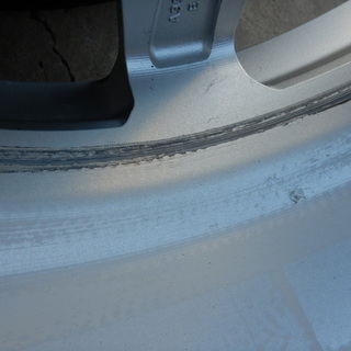 ESバイオレント 16インチ スタッドレス クラウン、オデッセイ、CX3