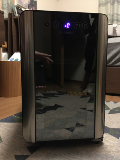 LOUNGE ６本収納ワインセラー　LNE-W306B
