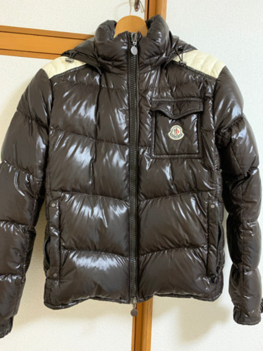 美品MONCLER ダウンジャケット