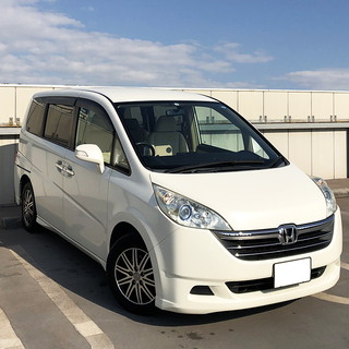 ご成約を頂き 有難うございました 綺麗なステップワゴン☆