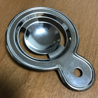黄身取り器　エッグセパレーター