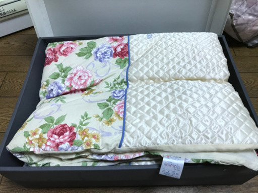 【新品未使用】桂由美 肌掛けふとん