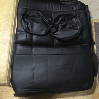マーチ  革調シートカバー  使用期間3ヶ月の画像