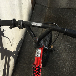 キッカーアバンス　ストライダー　バランスバイク　ブレーキ付きの画像