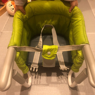 イングリッシ-ナ　テーブルチェア　専用トレー付きの画像