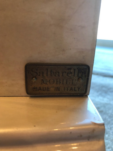 サルタレッリ・モビリ Saltarelli Mobili 飾り棚 キャビネット