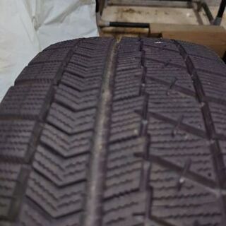 スタッドレスタイヤ&ホイール 4本 VRX 185/65R15の画像