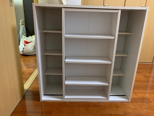 スライド式　本棚