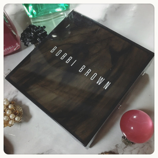ご購入者様決定【BOBBI BROWN】Smokey Nudes Eye Palette 8色