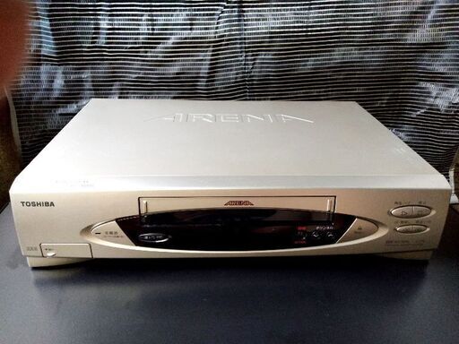 東芝製 VHS ビデオカセットレコーダー A-JT9 中古品 1000円