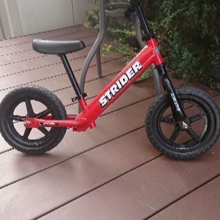 ストライダーの画像