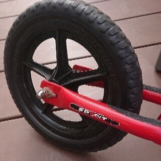 ストライダーの画像