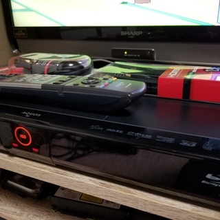 ☆画質の綺麗な！Wチューナー／500GB！AQUOS BD-W515☆の画像