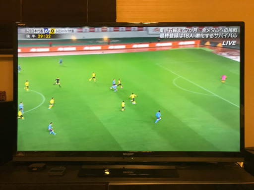 引取希望）AQUOS 60インチ 液晶テレビ LC-60B5