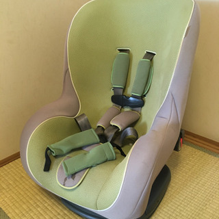 TAKATAチャイルドシート