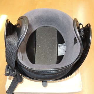 子供用 スキー・スノーボード ヘルメット（黒）ゴーグル付きの画像