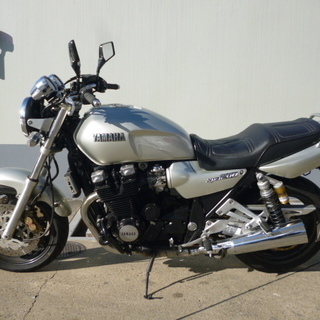 ヤマハＸＪＲ１２００（４ＫＧ）シルバー実働　車検令和３年７月まで ヤマハXJR1200（4KG）シルバー実働 車検令和3年7月まで