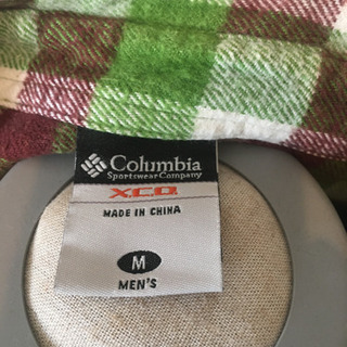 Columbia シャツの画像