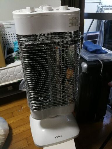 ダイキン 遠赤外線ヒーター ERFT11MS