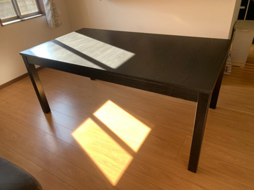 ダイニングテーブル　IKEA チェア