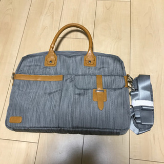 オシャレなPCバッグ
