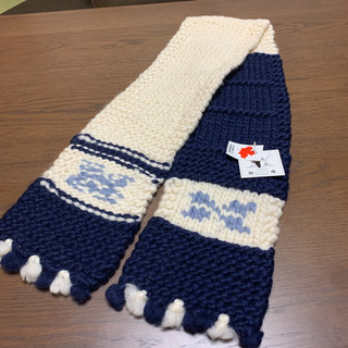 美品！未使用！【カナダ産マフラー】