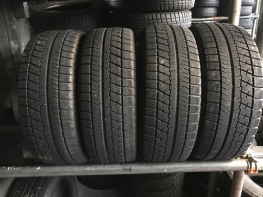 205/55/16 スタッドレスタイヤ★タイヤ交換コミコミ★