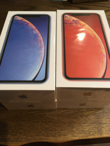 新品未開封 iPhone xr 128GB  コーラル SIMロック解除済み