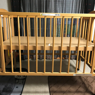 日本製折り畳みベビーベッド