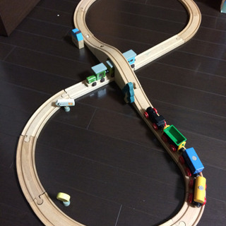 【BRIO】立体交差付き 木のレール