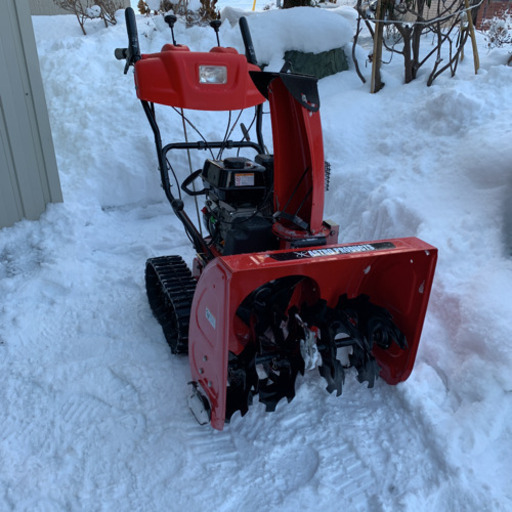 アストロプロダクツの除雪機