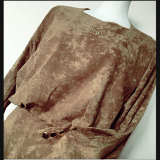 【JULY ClAIRE】レトロベロア調ドルマンスリーブワンピース 金ボタンの画像