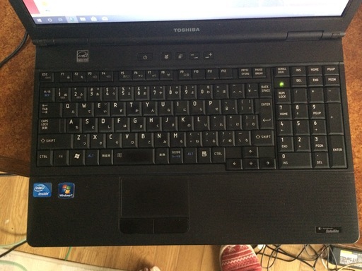 直接引き取り、値引きします。128GB SSDで爆速です。東芝 Satellite B450/C Celeron 925 2.3GHz 4GB  Windows10 pro 64BT テンキー付きです。