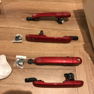 スズキ　ハスラー　純正ドアハンドル　4つの画像